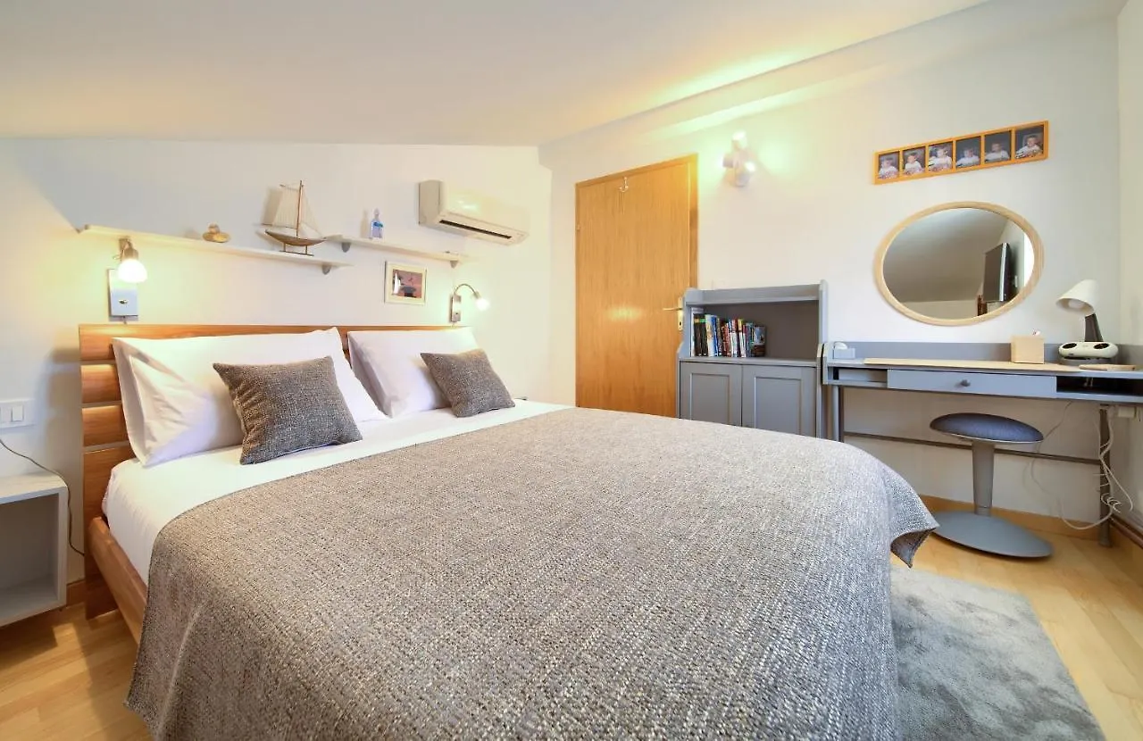 Sea & Wine Apartment With Terrace & Scenic Sea View, פונאנט