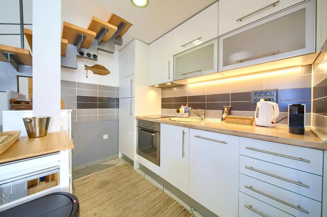 Sea & Wine Apartment With Terrace & Scenic Sea View, פונאנט