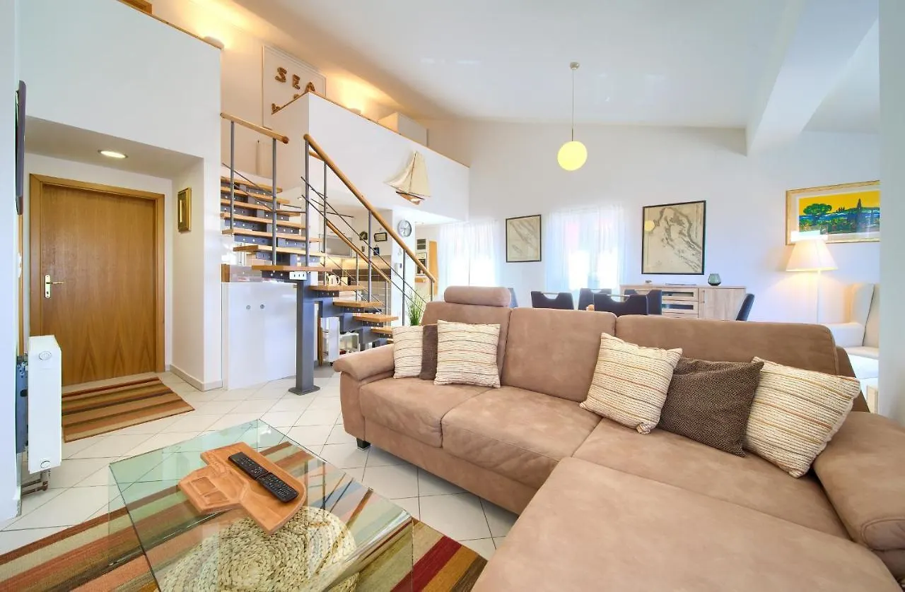 Sea & Wine Apartment With Terrace & Scenic Sea View, פונאנט 0*,